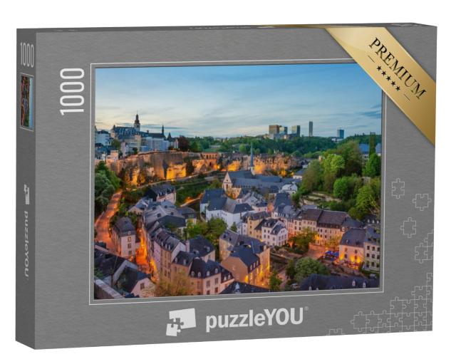 Puzzel 1000 stukjes „Nachtzicht van Luxemburg: Uitzicht vanaf de Kirchberg“