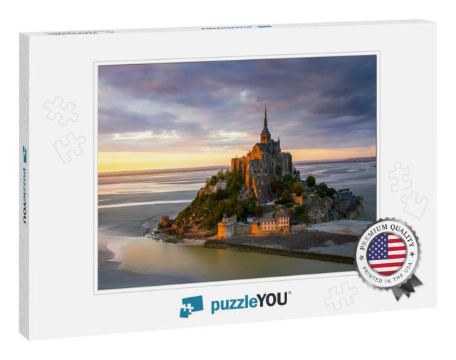Mont Saint-Michel View in the Sunset Light. Normandy, Nor... Jigsaw Puzzle