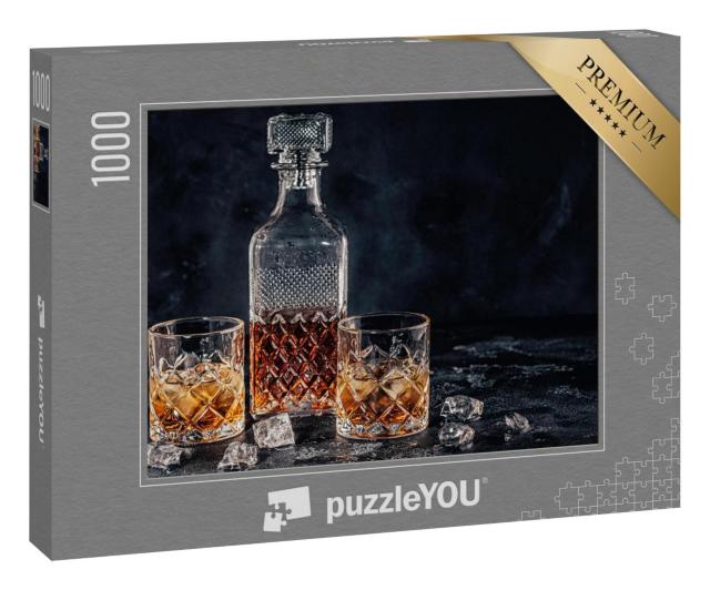 Puzzle 1000 Teile „Whiskey-Gläser mit einem quadratischen Dekanter auf einem schwarzen Stein-Hintergrund“