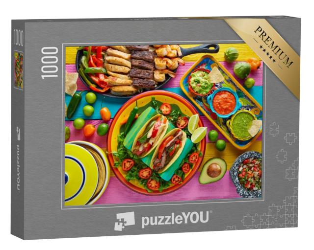 Puzzel 1000 stukjes „Mexicaanse kip en rundvlees fajitas taco's“