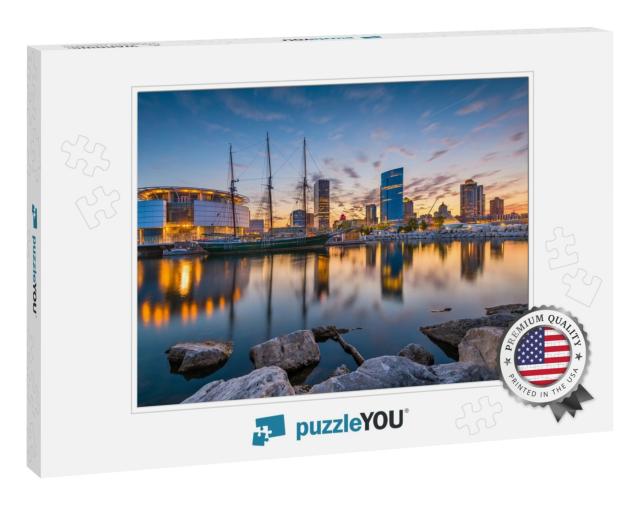 Milwaukee, Wisconsin, USA Downtown City Skyline on Lake Mi... Jigsaw Puzzle