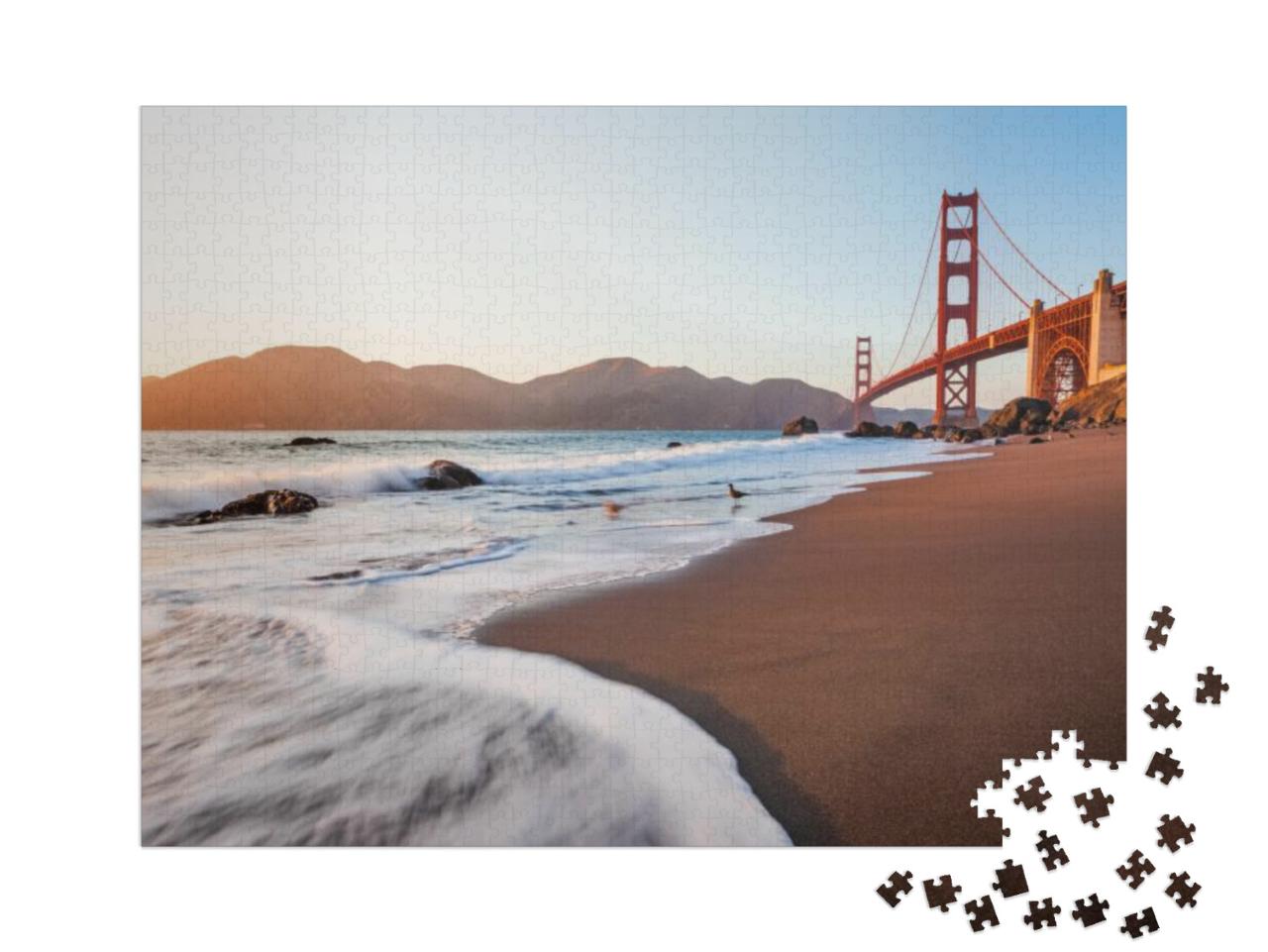 Puzzel 1000 stukjes „Uitzicht op de Golden Gate Bridge vanaf Marshall's Beach, San Francisco, VS“