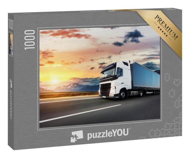 Puzzle 1000 Teile „Europäischer LKW auf der Autobahn vor dramatischem Sonnenuntergang“