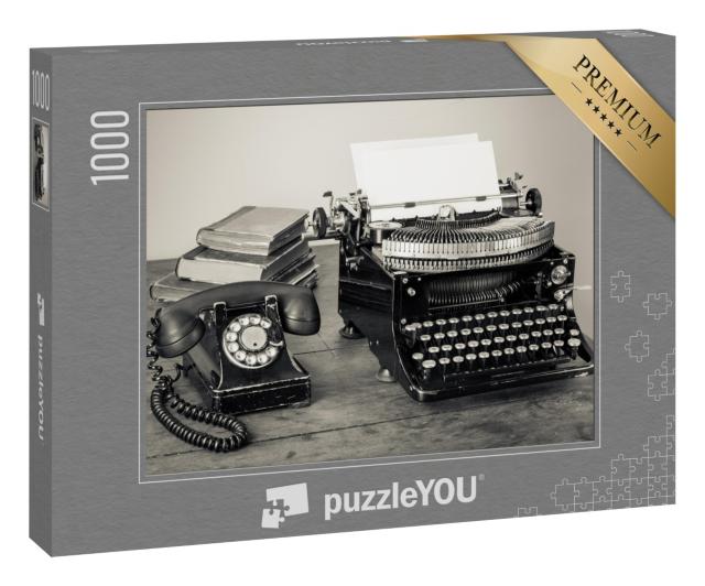 Puzzle „Schreibmaschine, Telefon, alte Bücher“