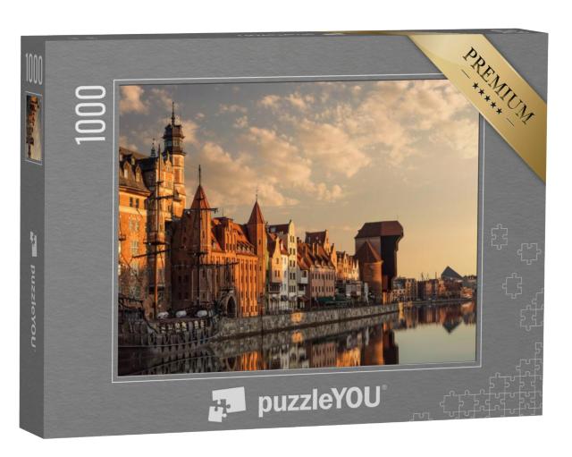 Puzzel 1000 stukjes „Stille ochtendsfeer: de oude binnenstad van Gdansk bij zonsopgang“