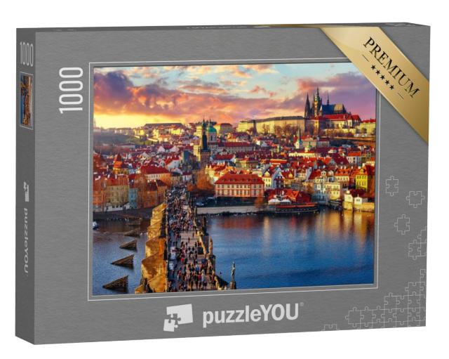 Puzzel 1000 stukjes „Panoramisch uitzicht op de Karelsbrug, de Praagse Burcht en de rivier van bovenaf“