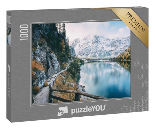 Puzzle 1000 Teile „Pragser Wildsee in den verschneiten Dolomiten“