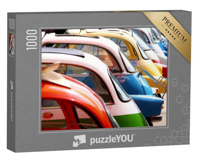 Puzzel 1000 stukjes „Kleurrijke oldtimers op een rij, Bangkok, Thailand“