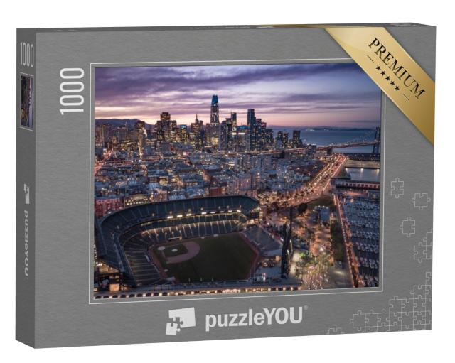 Puzzel 1000 stukjes „Avond boven San Francisco, Californië, Verenigde Staten“