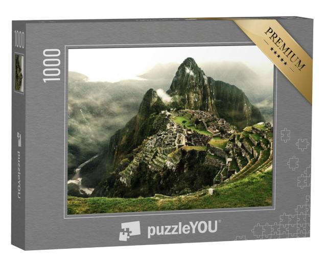 Puzzel 1000 stukjes „Machu Picchu met de Urubamba-rivier, Peru“