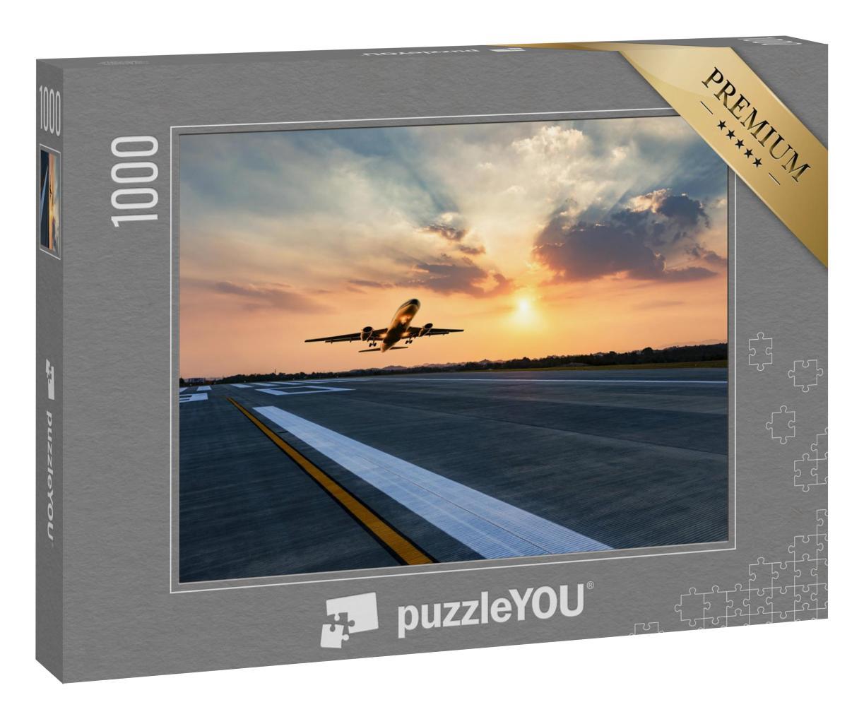 Puzzle 1000 Teile „Flug in den Sonnenuntergang: Start eines Passagierflugzeugs im Abendhimmel“