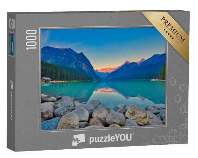 Puzzel 1000 stukjes „Panoramisch uitzicht op het wereldberoemde Lake Louise tot aan de Victoria gletsjer“