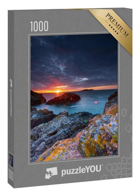 Puzzle 1000 Teile „Malerische Insel Ireland's Eye im Sonnenuntergang vor Irland“