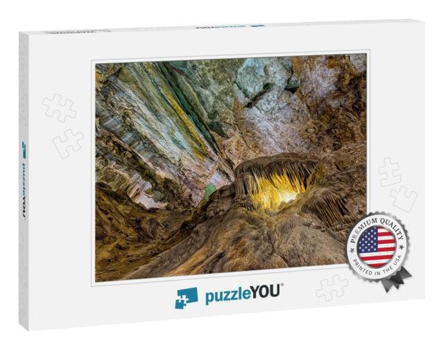 Whales Mouth Formation in Carlsbad Caverns National Park... Jigsaw Puzzle