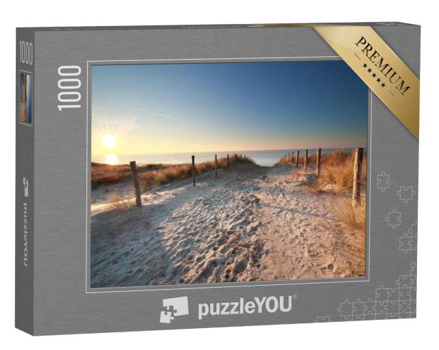 Puzzel 1000 stukjes „Zonlicht over een zandpad naar het Noordzeestrand, Nederland“