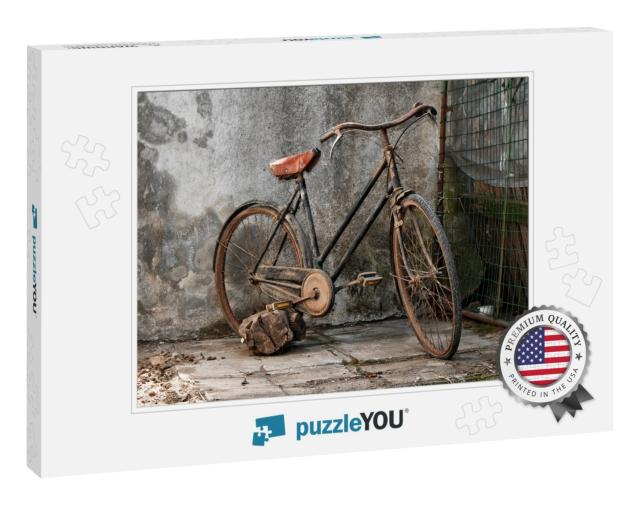 Old Rusty Bicycle Over a Grunge Background... Jigsaw Puzzle