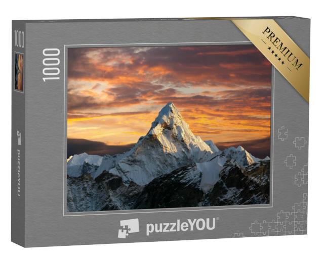 Puzzel 1000 stukjes „Avondaanzicht van de berg Ama Dablam, regio Everest, Nepal“