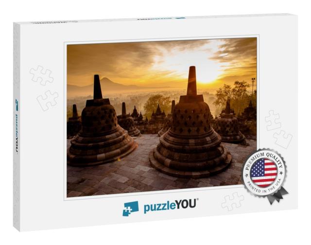 Top Borobudur Temple, Yogyakarta, Java, Indonesia... Jigsaw Puzzle