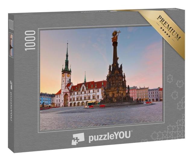 Puzzle 100 Teile „Rathaus und Dreifaltigkeitssäule in Altstadt von Olomouc, Tschechische Republik“
