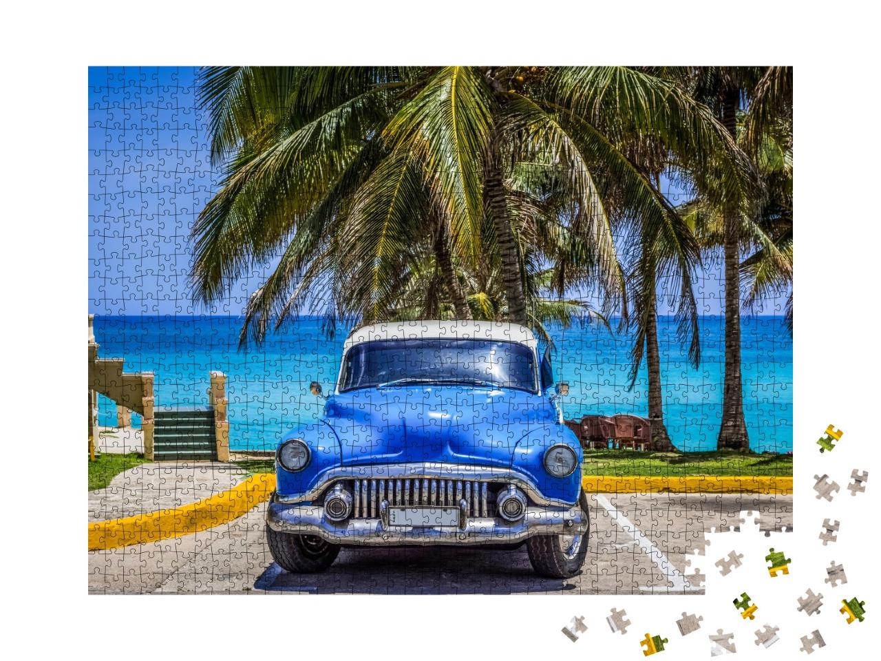 Puzzle 1000 Teile „Oldtimer: Buick steht unter Palmen am Strand, Varadero, Kuba“