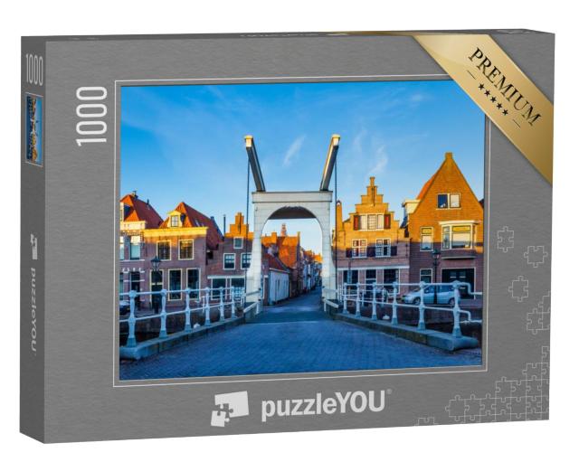 Puzzel 1000 stukjes „Het oude stadscentrum van Alkmaar in Noord-Holland in Nederland“