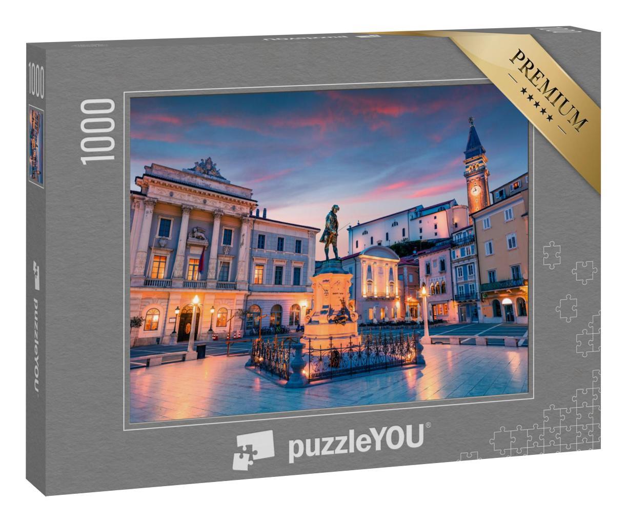 Puzzle 1000 Teile „Nachtansicht des Tartini-Platzes in der Altstadt von Piran, Slowenien“