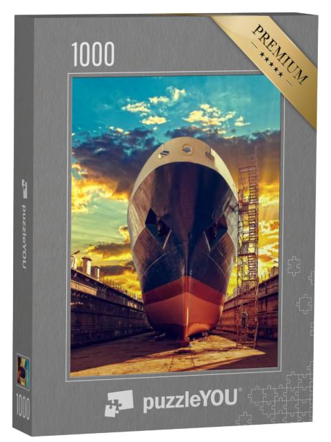 Puzzel 1000 stukjes „Schip in het droogdok van een scheepswerf“