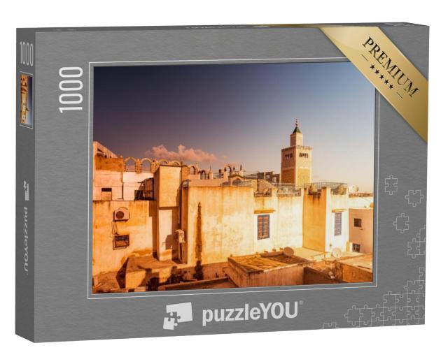 Puzzel 1000 stukjes „Al-Zaytuna moskee en oude stad van Tunis bij zonsopgang, Tunesië“