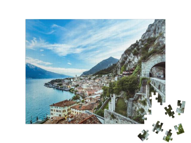 Puzzel 200 stukjes „Prachtig panorama van Limone sul Garda aan het Gardameer“