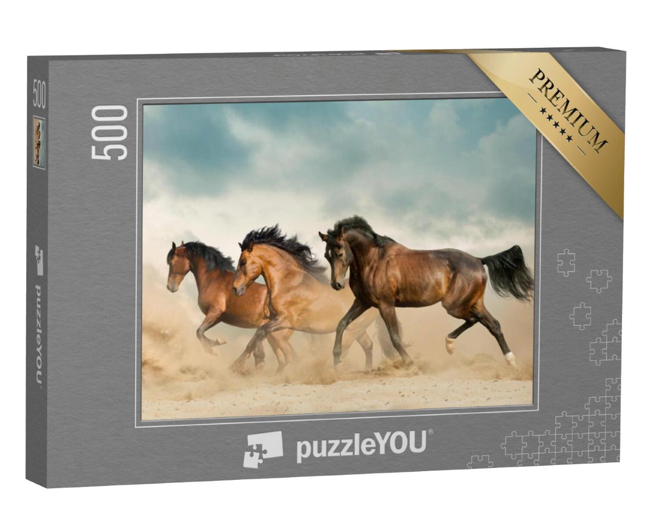 Puzzel 500 stukjes „Bruine paarden zwerven door de woestijn“