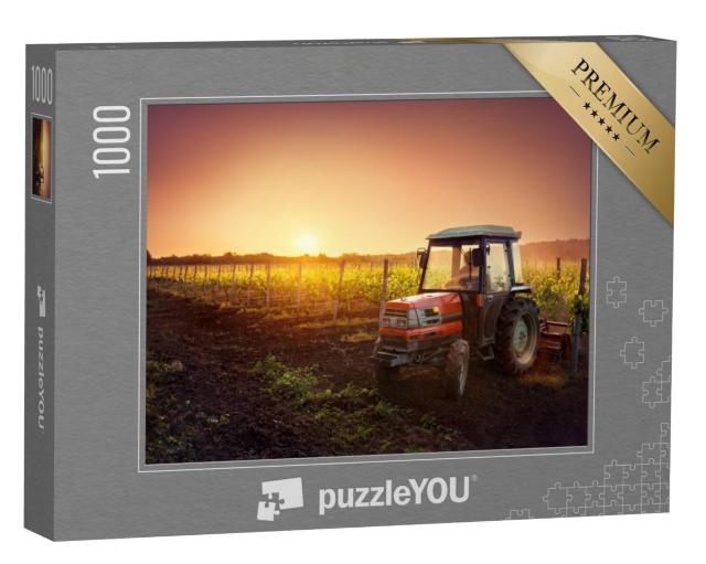 Puzzel 1000 stukjes „Wijnranken in het veld en een rode tractor“