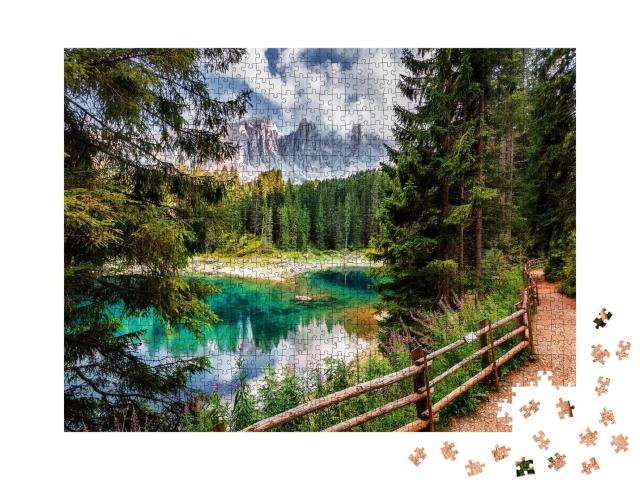 Puzzle 1000 Teile „Lago di Carezza See in den Dolomiten Alpen, Tirol, Italien“