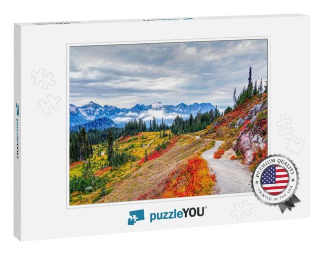 Washington, USA Fall Colors At Paradise Area At Mount Rain... Jigsaw Puzzle