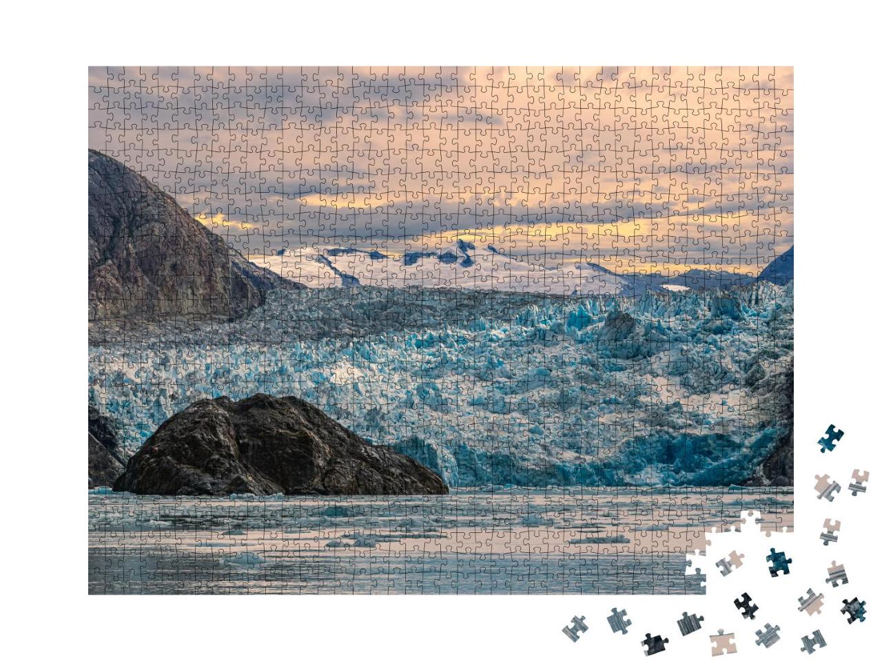 Puzzle 1000 Teile „Sonnenuntergang am Sawyer Gletscher, Alaska“