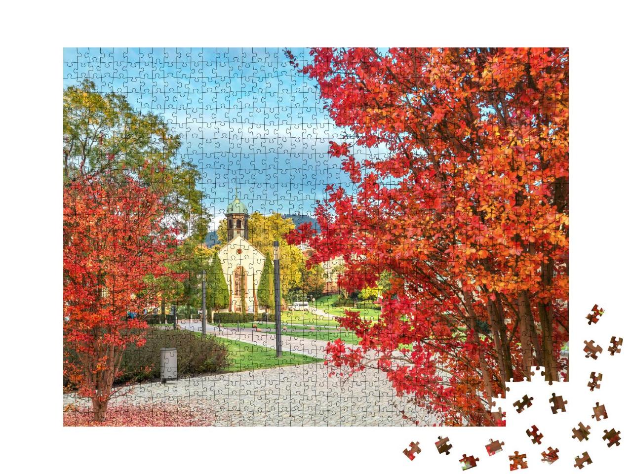 Puzzle 1000 Teile „Landschaft mit roten Bäumen und Spitalkirche, Baden-Baden, Deutschland“