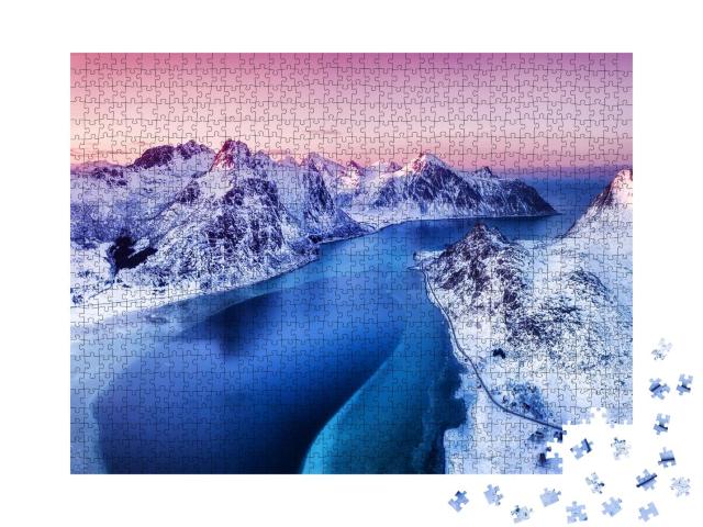 Puzzle 1000 Teile „Luftaufnahme auf den Lofoten: Berge und Meer, Norwegen“