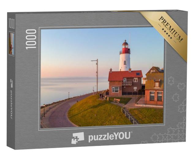 Puzzel 1000 stukjes „Vuurtoren van Urk bij zonsondergang“