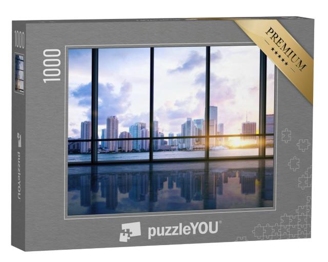 Puzzel 1000 stukjes „Lege hal met uitzicht op de stad“