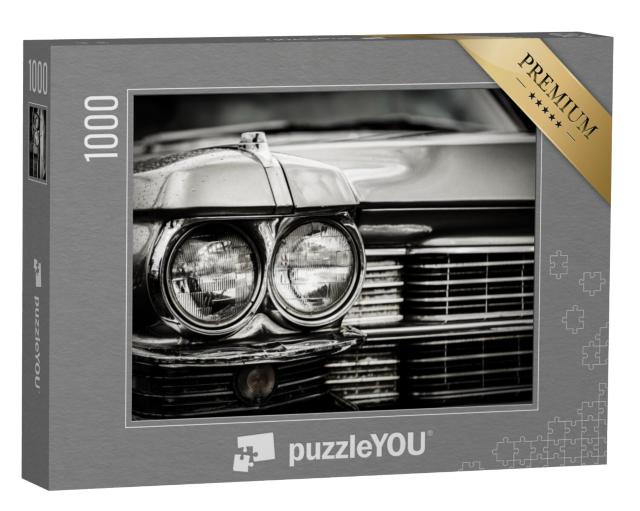 Puzzel 1000 stukjes „Close-up van een gerestaureerde Amerikaanse klassieke auto“