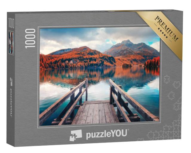 Puzzel 1000 stukjes „Houten loopbrug over het herfstige meer van Sils“