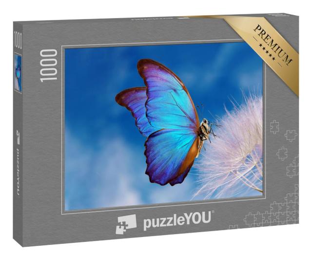 Puzzle 1000 Teile „Makro-Fotografie: Der blaue Morpho Schmetterling auf einer Pusteblume“