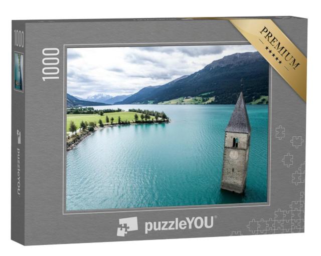 Puzzel 1000 stukjes „Reschenpas tussen Italië en Oostenrijk, landschap met toren in het Reschenmeer“