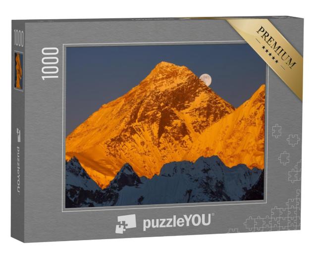 Puzzel 1000 stukjes „Gouden piramide van Mount Everest bij zonsondergang“