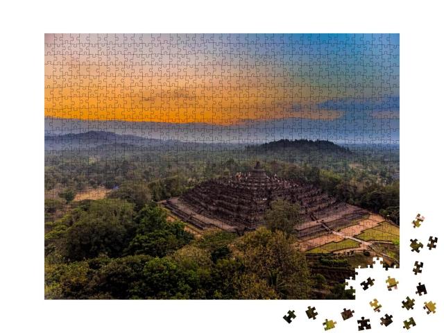 Puzzle 1000 Teile „Prächtige Luftaufnahme des Borobudur-Tempels, Java, Indonesien“