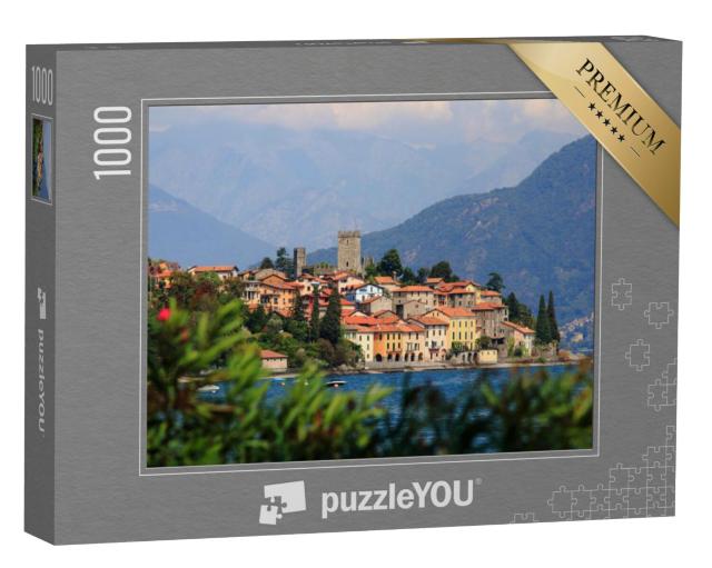 Puzzel 1000 stukjes „San Siro aan het Comomeer met het kasteel en de oude vesting van Rezzonico“