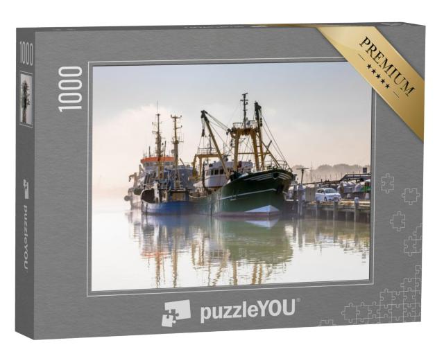 Puzzel 1000 stukjes „Moderne vissersschepen in de haven van Stellendam, provincie Zeeland“