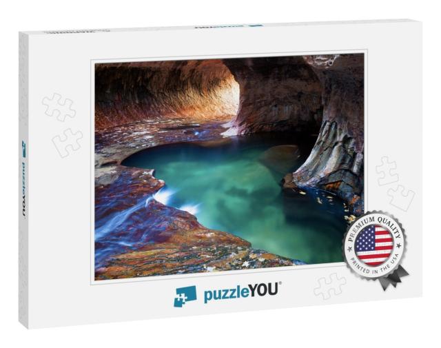 Outdoor Scene of Zion National Park in Utah... Jigsaw Puzzle
