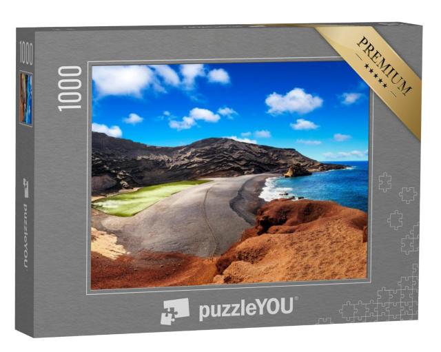 Puzzel 1000 stukjes „Vulkaankrater met groen meer bij El Golfo, Lanzarote, Spanje“