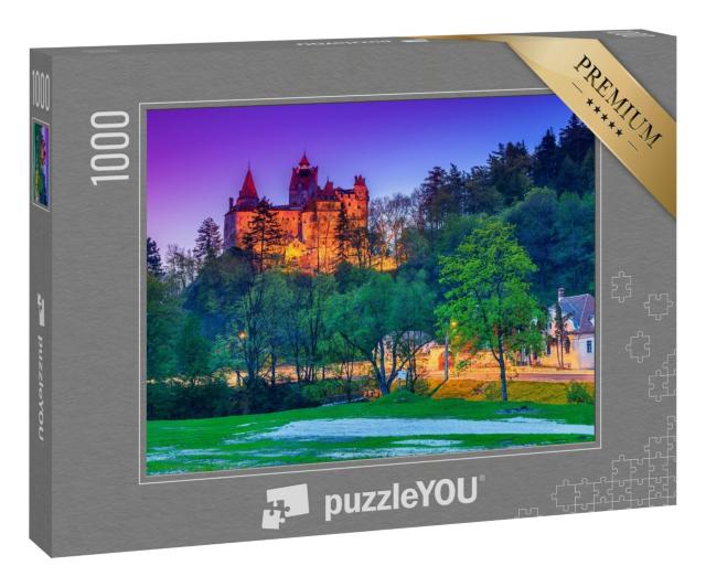 Puzzle „Schloss Bran mit Lichtern am Abend, Siebenbürgen, Rumänien“
