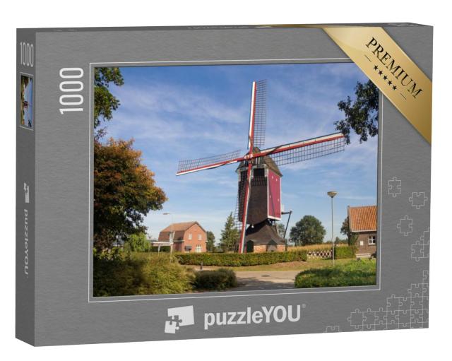 Puzzel 1000 stukjes „Sint Jan molen in het Nederlandse dorp Stramproy in de provincie Limburg“